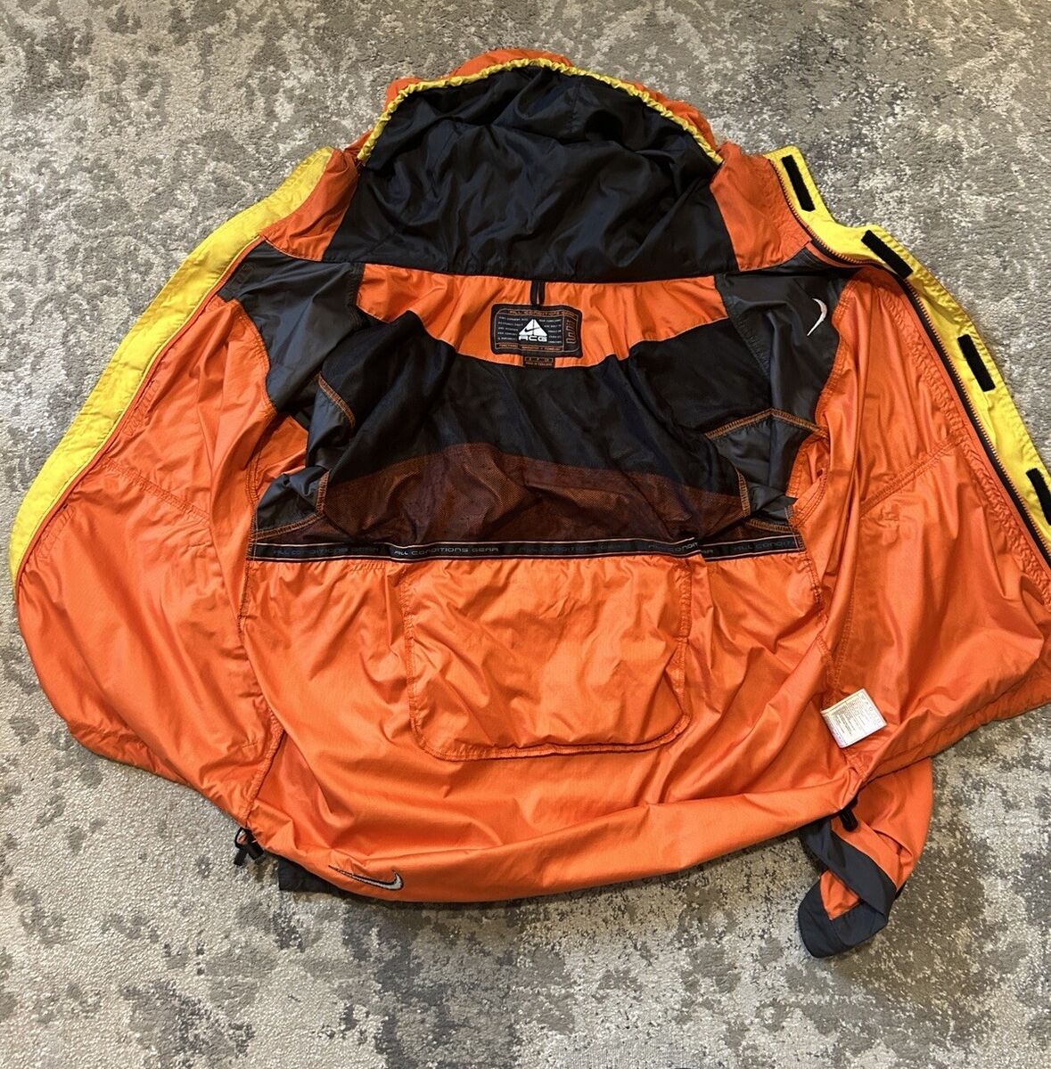Vintage Nike ACG Outer Layer 3 Zip-Up Storm Clad Jacket Vintage Nike ACG Outer Layer 3 Zip-Up Storm Clad Jacket