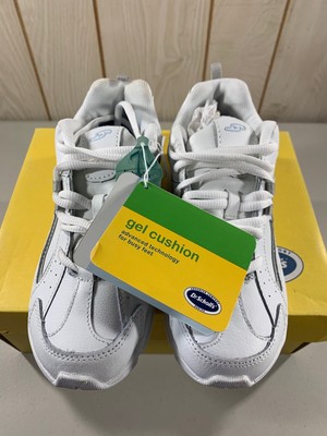 best way to clean white air max 97
