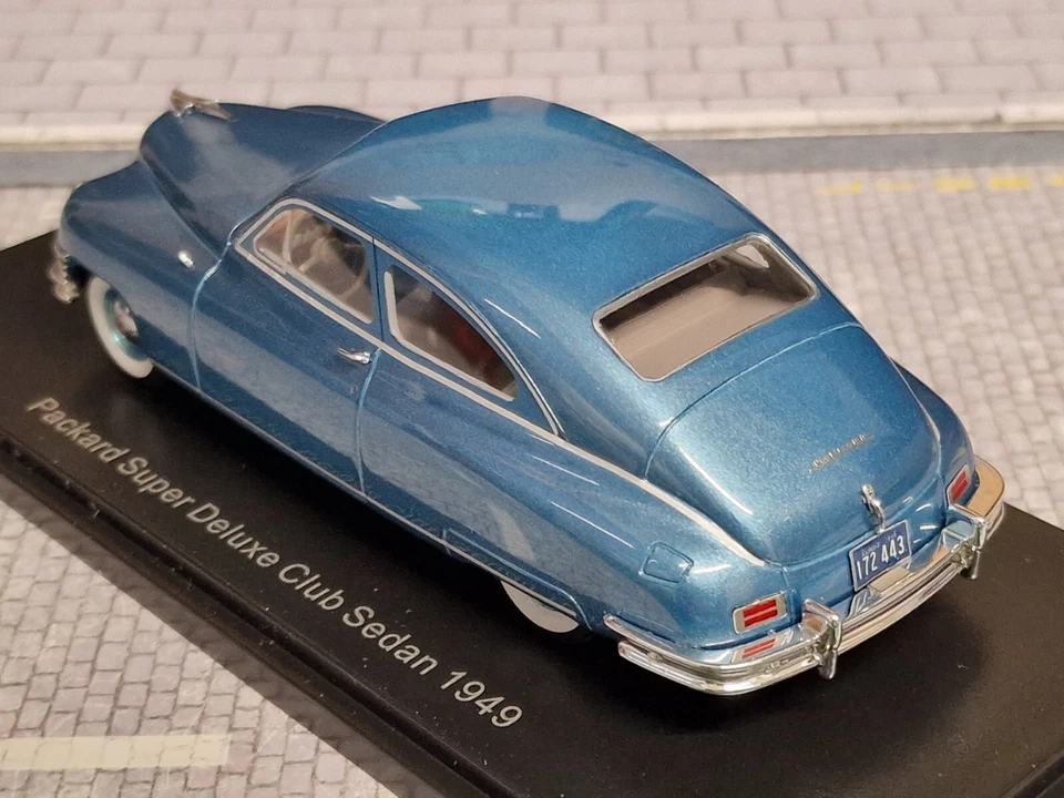 NEO SCALE MODELS 1/43 - PACKARD SUPER DELUXE CLUB SEDAN 1949 - Immagine 2 di 4