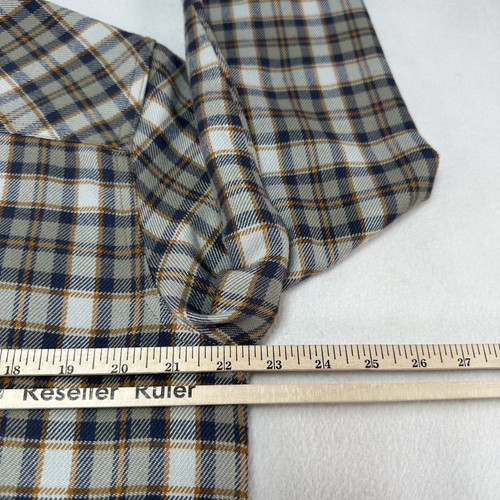 Outdoor Research Shirt Mens Medium Plaid Flannel Long Sleeve Hiking Outdoor Gorp - Picture 7 of 9