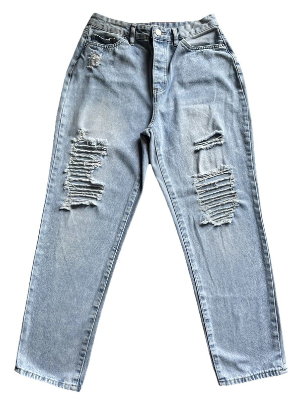 Rue 21 Mom Jeans Women’s Size 14 Distressed Holes Light Wash Stretchy EUC