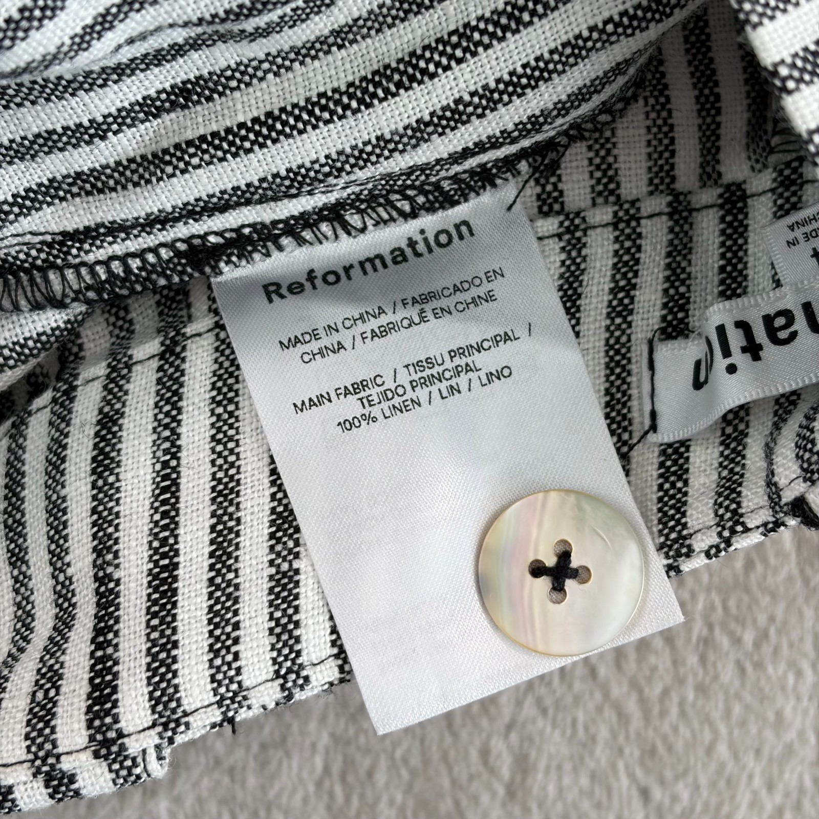 Reformation Grayson Linen Shorts White Black Striped Women 4 Pearl Buttons NWOT image 9