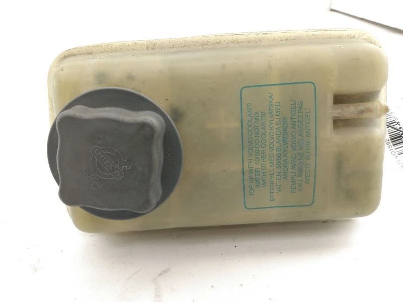 VOLVO 740 WAGON Coolant Reservoir Overflow Tank Fits 85 86 87 88 89 90 91 92 - Image 2 of 4