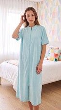 Vintage Vanity Fair Acqua Night Gown Robe Warm SIZE 8-10 M Front Zip Pockets