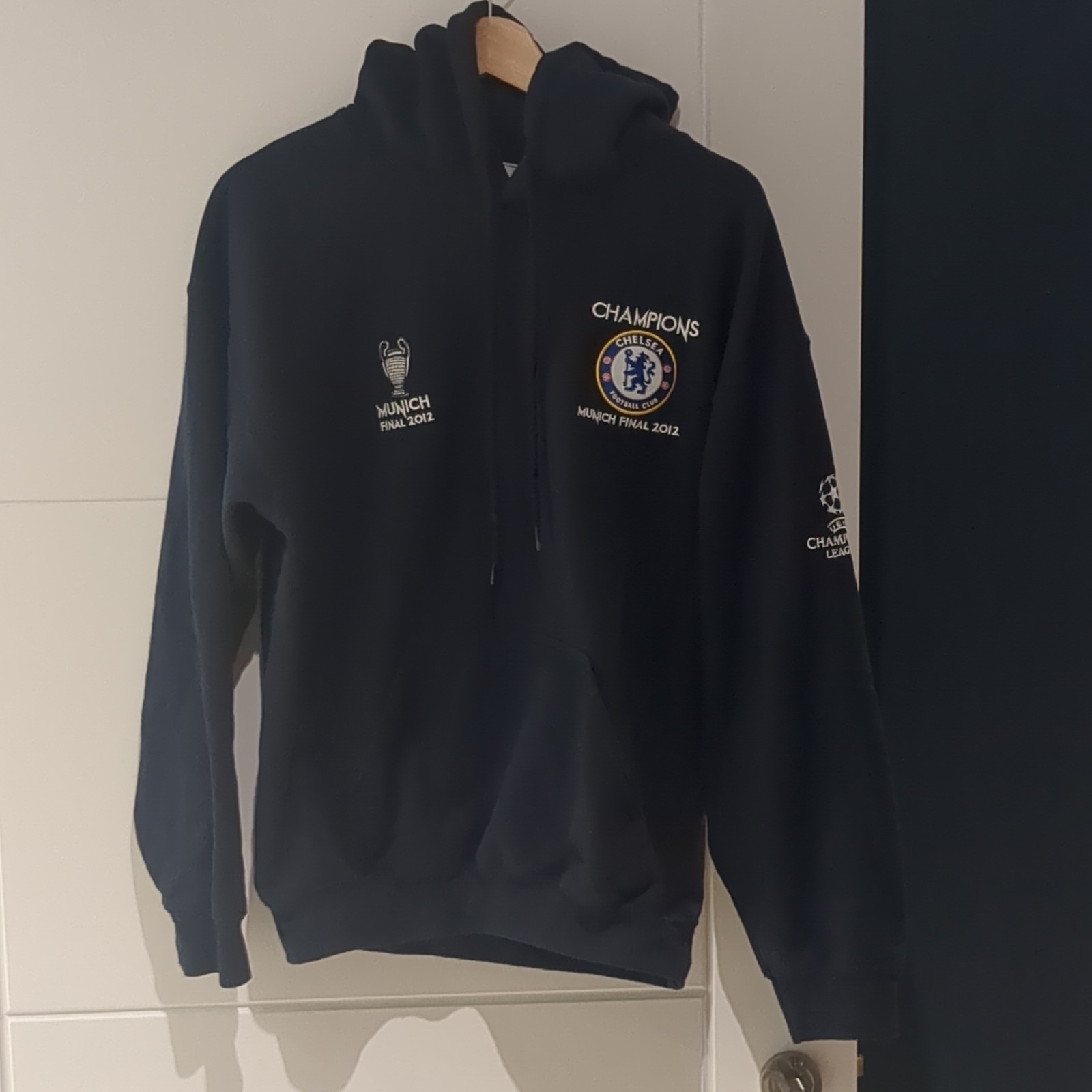 Authentic UEFA Champions League Chelsea 2012 Final 2012 Men's Hoodie Navy M 🏆