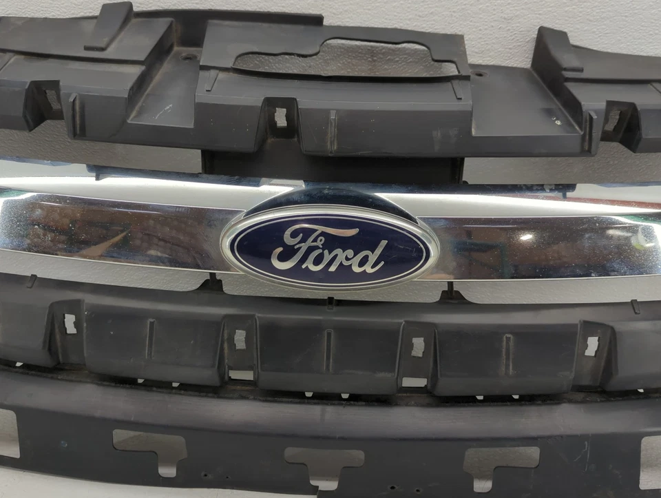 Parachoques de parrilla delantera Ford Fusion 2010-2012 no incluido MMKEP Foto 3 de 4