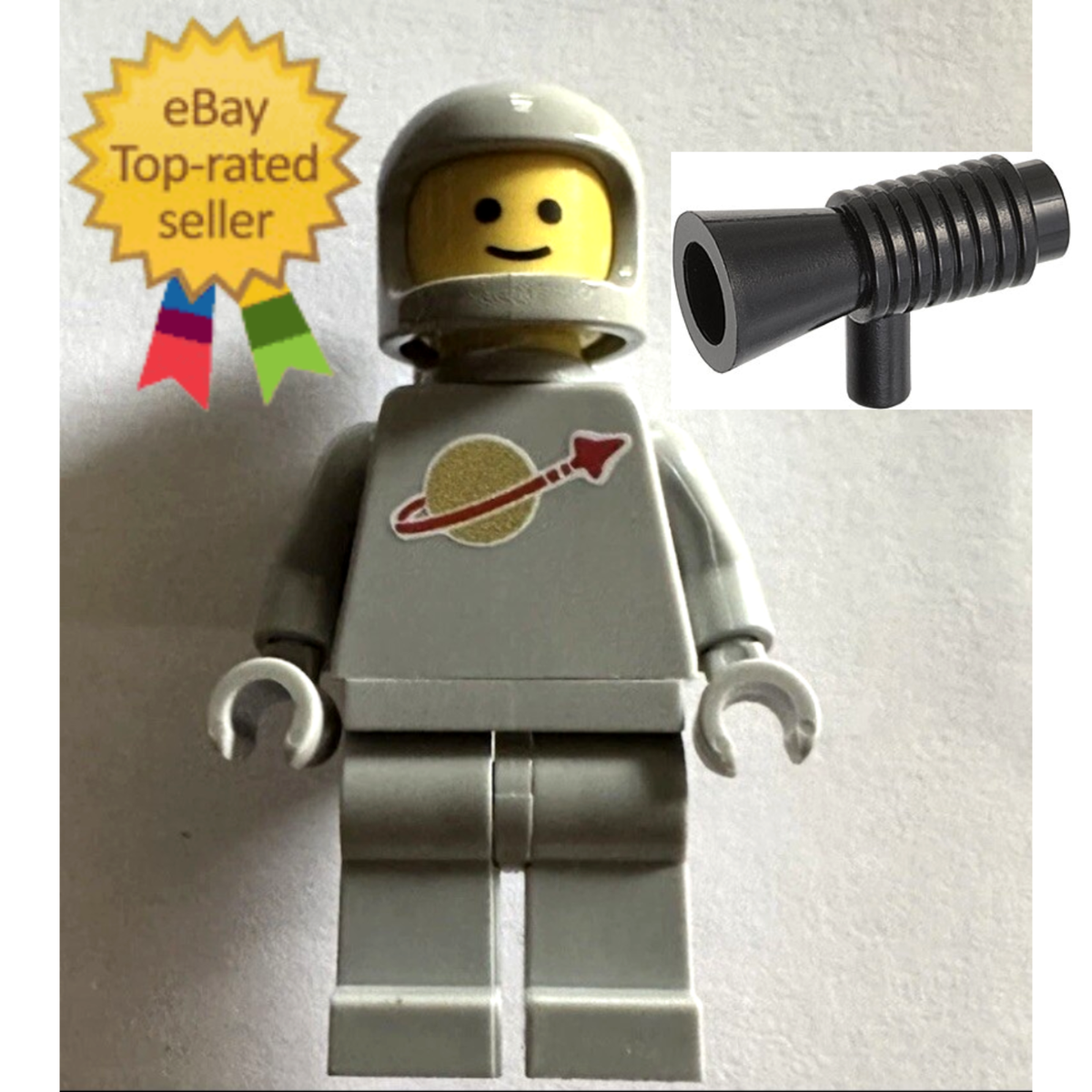 NEW* REAL LEGO Classic Spaceman Gray Astronaut Minifigure NEW* REAL LEGO Classic Spaceman Gray Astronaut Minifigure