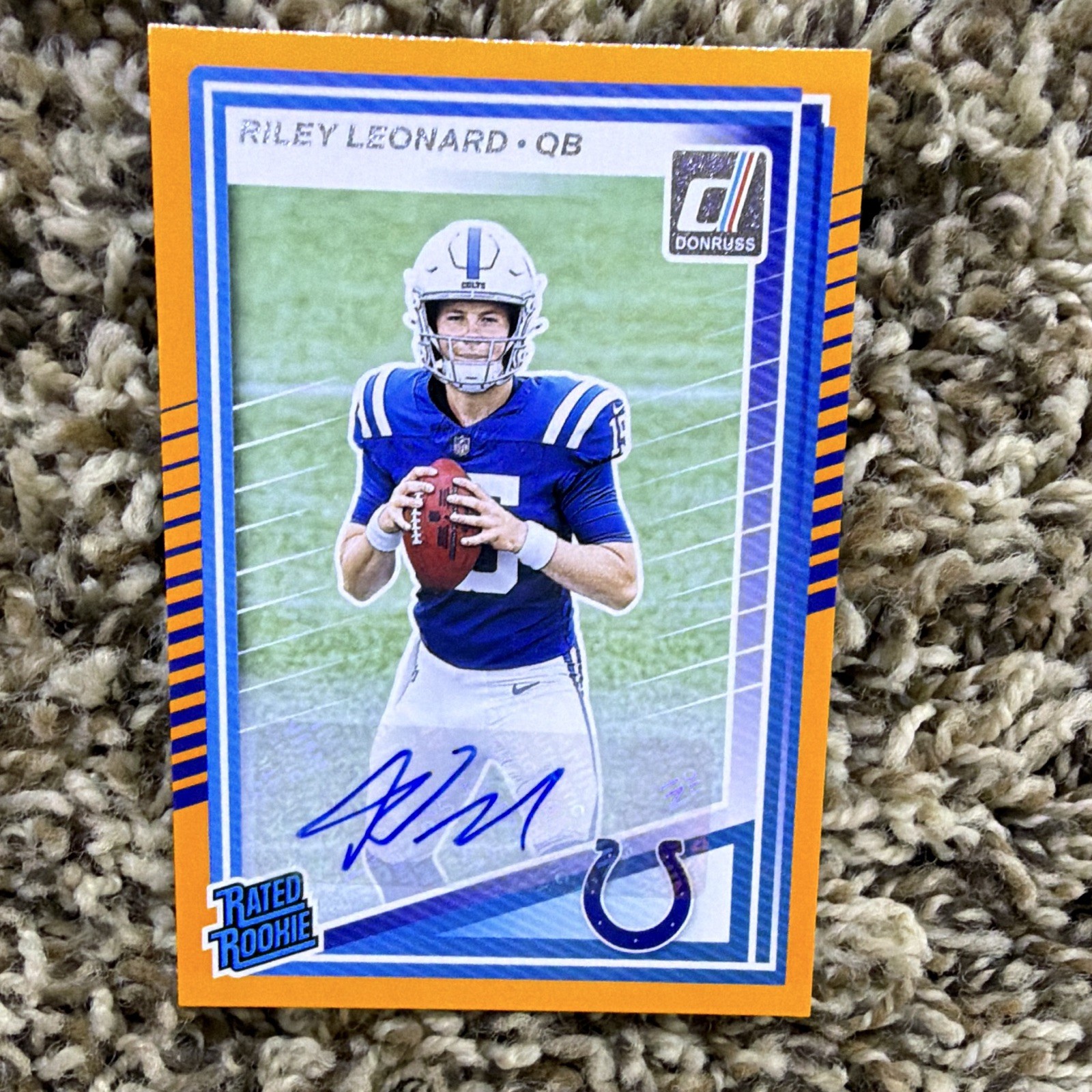 Riley Leonard Panini Donruss #341 Autograph Orange