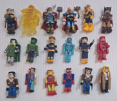 Lot of 18 Marvel Comics Universe Minimates Heroes Figures