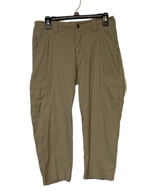 Duluth Trading Co Women s Cargo Capris Size 6 Khaki Stretch Utility Pants