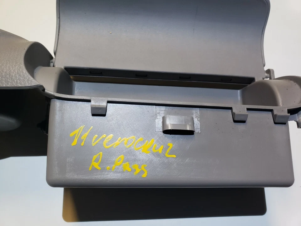 07 08 09 10 11 12 HYUNDAI VERACRUZ PASSAGEM TRASEIRA DIREITA LADO 3ª fila assento copo ho fabricante de equipamento original  - Imagem 3 de 4