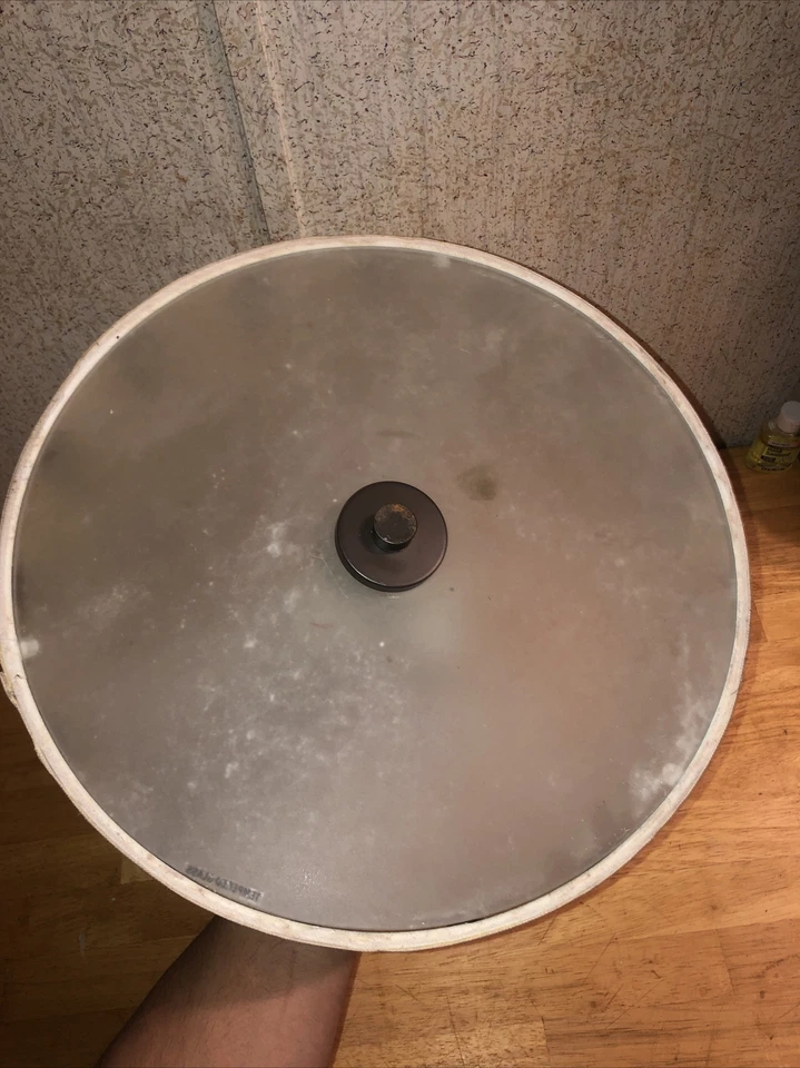 Luz de montaje semi empotrada Quoizel de 3 bombillas Foto 3 de 4