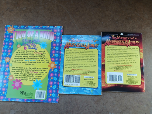 The Adventures Of Mary-Kate & Ashley Scholastic Paperback Books + Fan Mag. - Foto 5 di 8