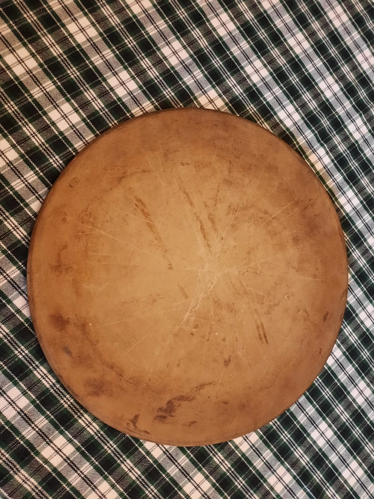 Pampered Chef Stoneware Large 15” Dia. Pizza Stone Pan Well Seasoned