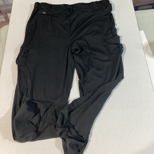 Schwarze Damenhose Größe 3 XL