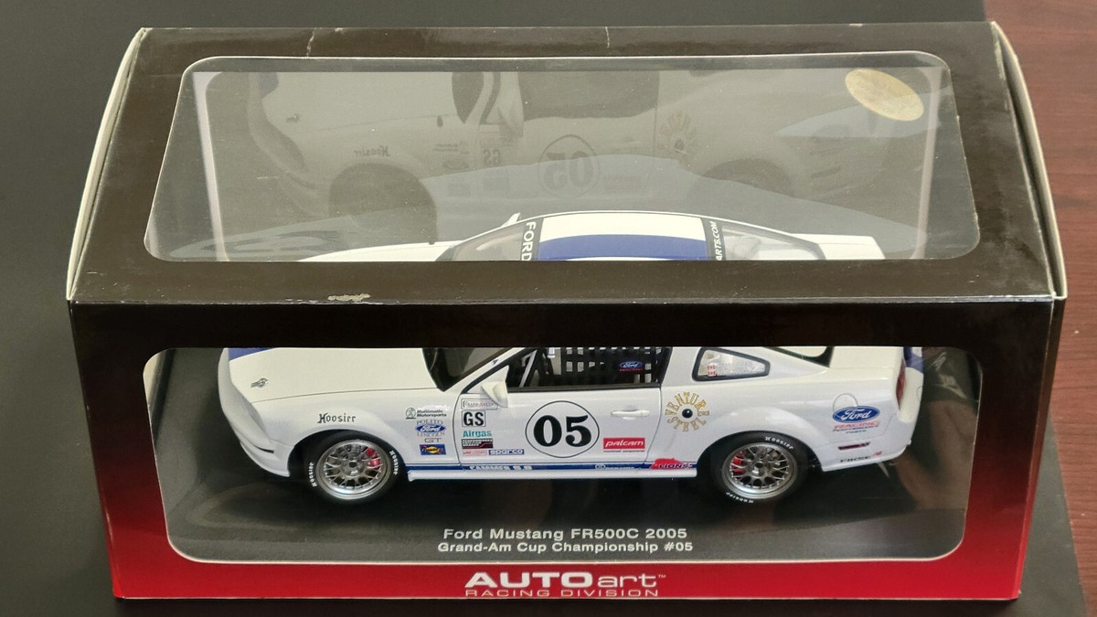 Autoart 1:18 2005 Ford Racing Mustang FR 500C Grand-Am Cup #05