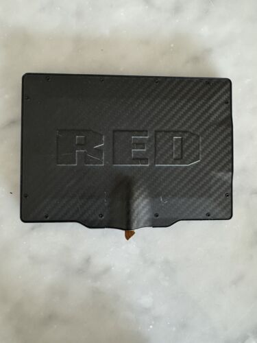 RED DSMC2 Touch 7" LCD, hinge needs be fixed, screen is in great condition - Picture 2 of 5