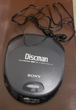SONY D-151 Digital Mega Bass CD Player Compact Discman -Vintage Retro(Working)