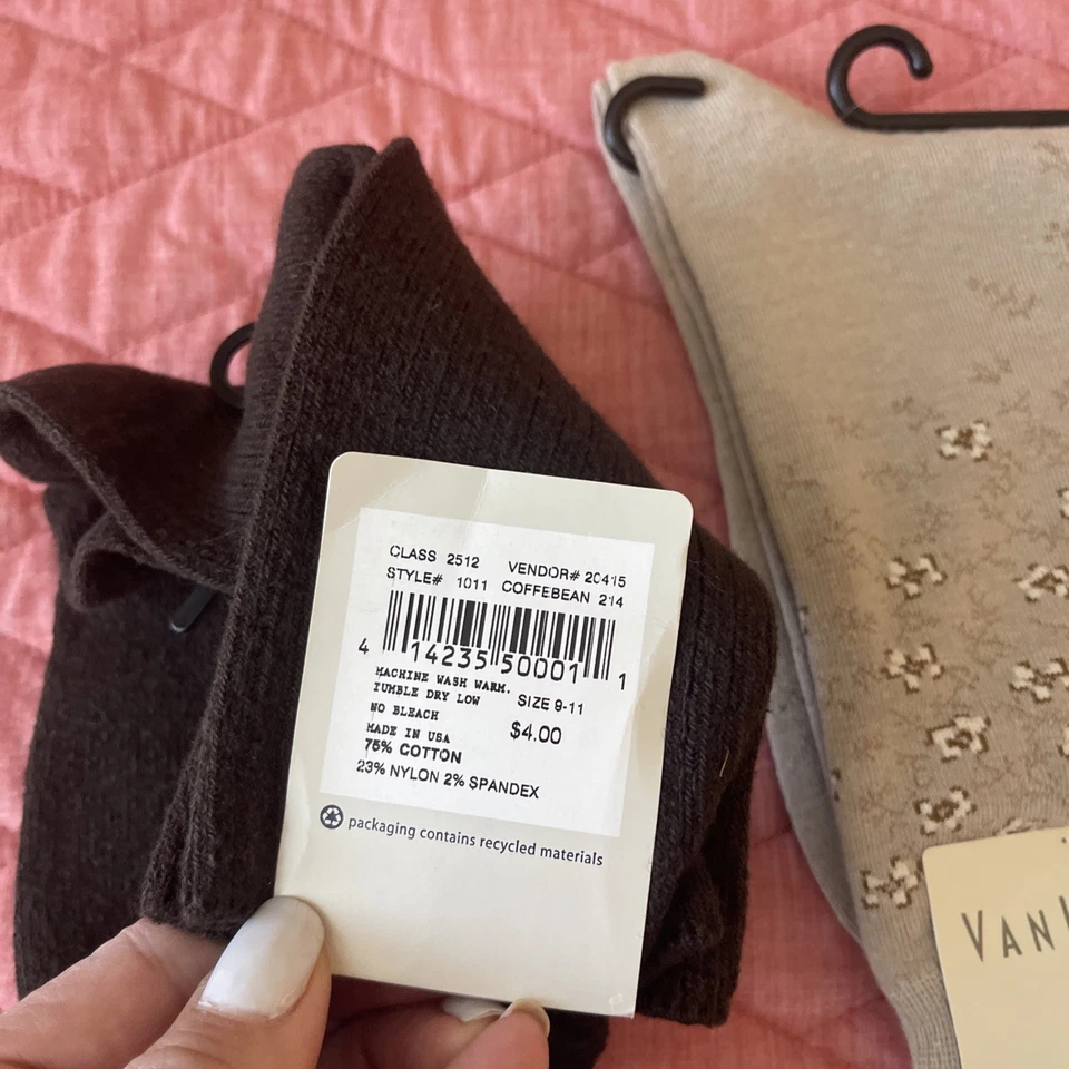 Juego de 2 calcetines Bass & VanHeusen para mujer nuevos con etiquetas talla 9-11 beige marrón Foto 2 de 3