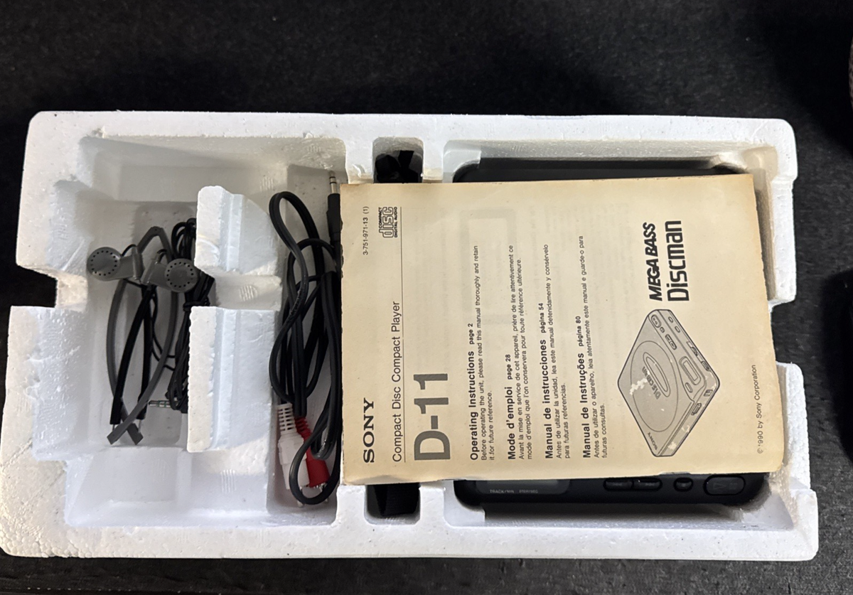 Sony Discman D-11 Portable CD Player Boxed Manual Tested