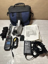 Canon ZR40 Mini DV Digital Video Camcorder w Charger, Battery, And Remote Tested