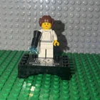 LEGO Star Wars Minifigure - Princess Leia 20th Anniversary w/ Stand - SW1022