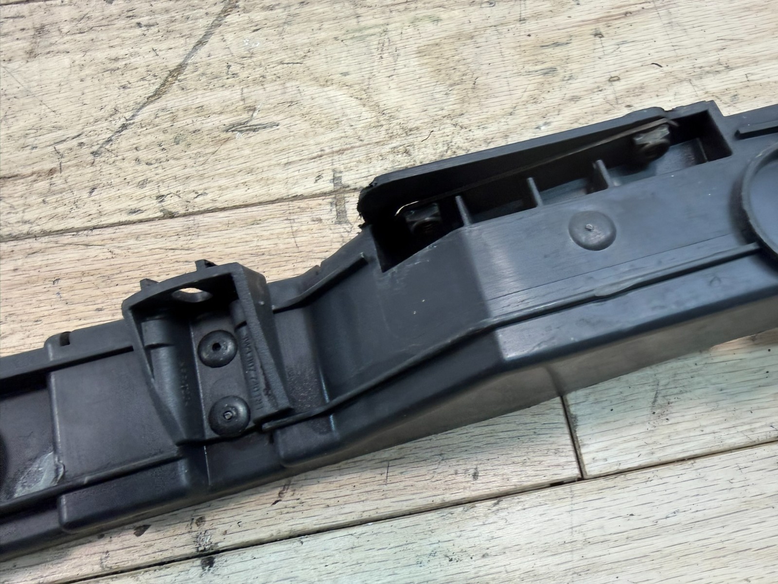 2013 BENTLEY CONTINENTAL GT OEM REAR RIGHT SIDE BUMPER BRACKET 3W3807864