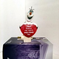 Disney Movie Frozen 26415 OLAF Resin Plug-In Night Light with Switch In Gift Box
