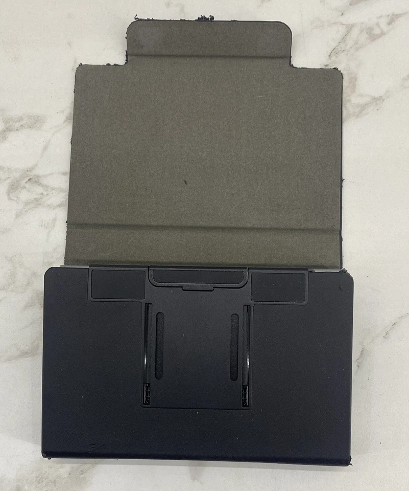 1byone Compact Tri-Folding Bluetooth Keyboard Holster/Case *Read Description * - Image 2 of 4