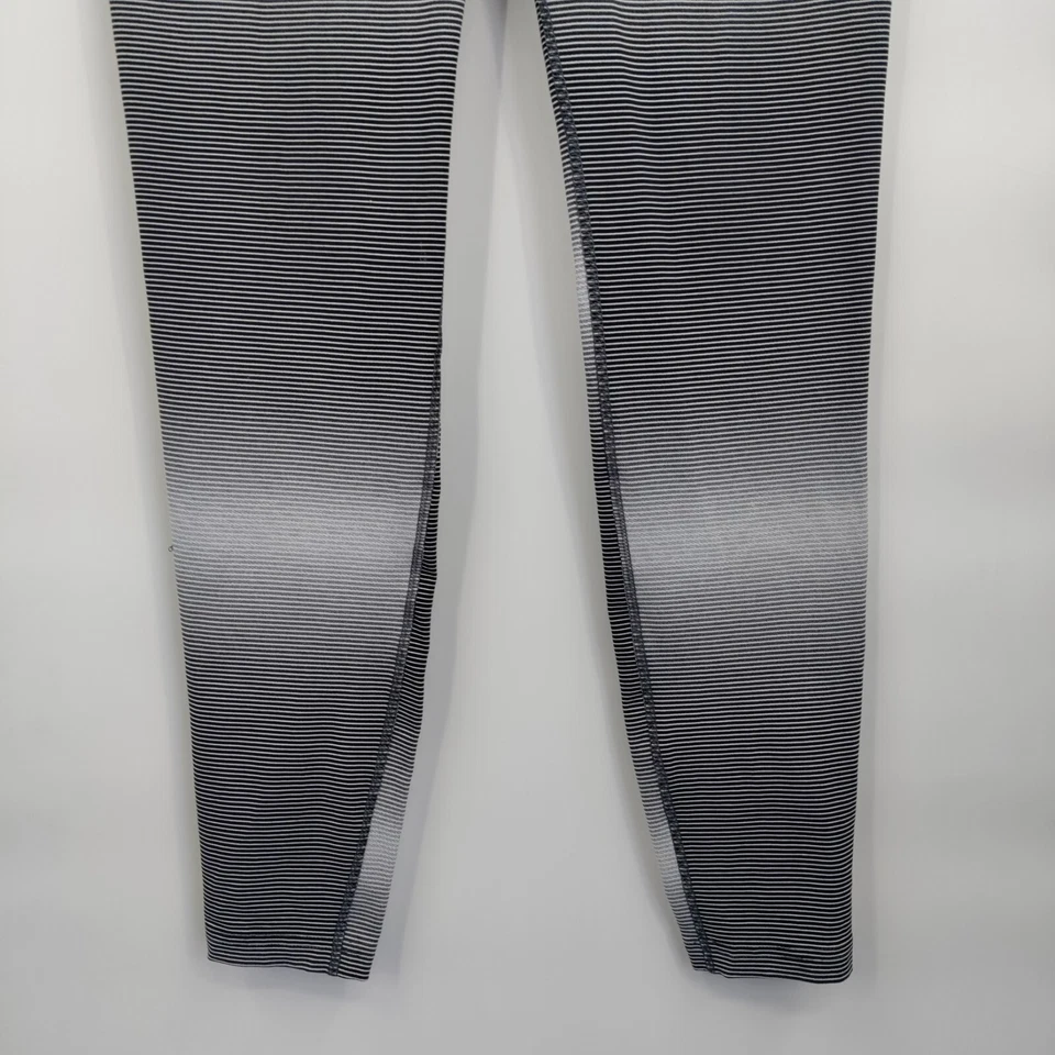 Leggings Nike Dri-Fit tiro medio Legendary Horizon calce ajustado pequeños para mujer Foto 3 de 4