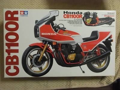 TAMIYA 1:6 ホンダCB1100R オートバイ・バイク TAMIYA 1/6 ITEM 16022