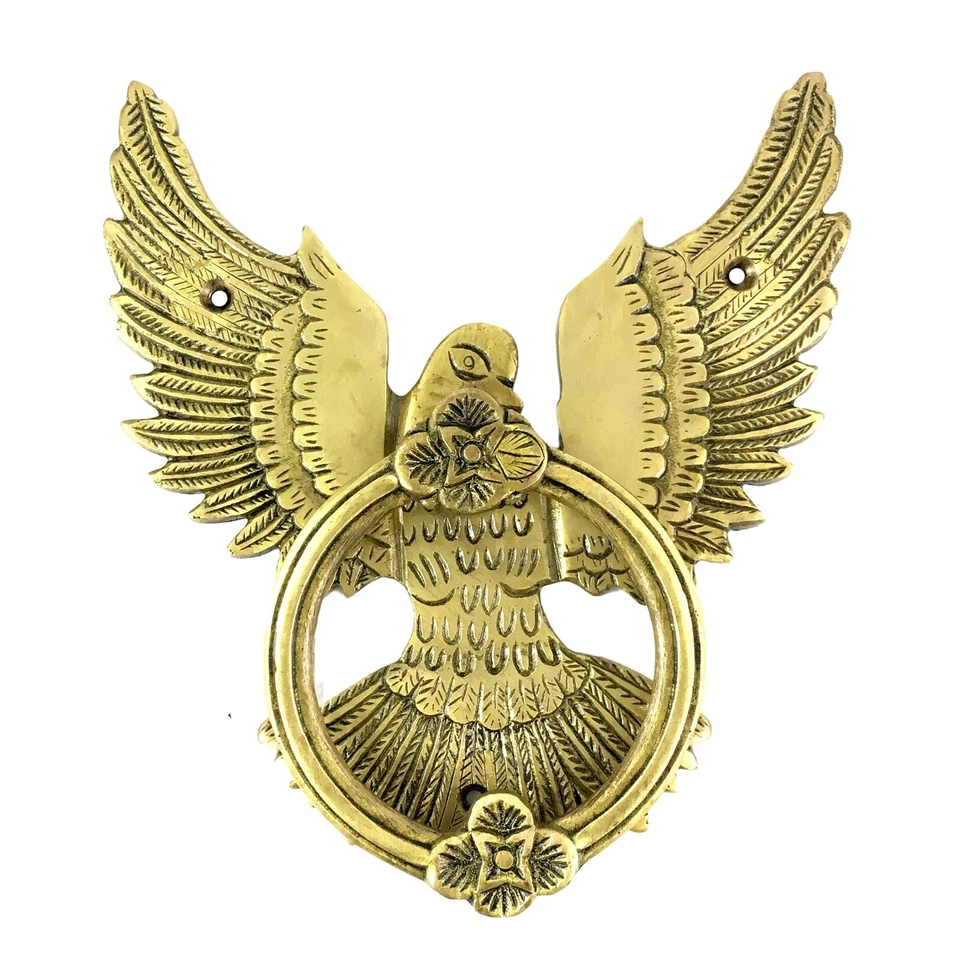 Llamador de puerta de latón con diseño de águila alada abierta Foto 2 de 4