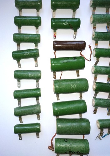 Mix of 94pcs PEV-7.5 10 15 25 Wirewound Ceramic Load Resistor 50-3300 Ohm Soviet - Picture 7 of 9
