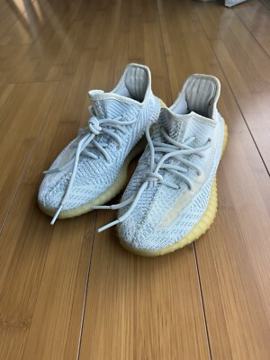 Yeezy Cloud White Sneakers 
