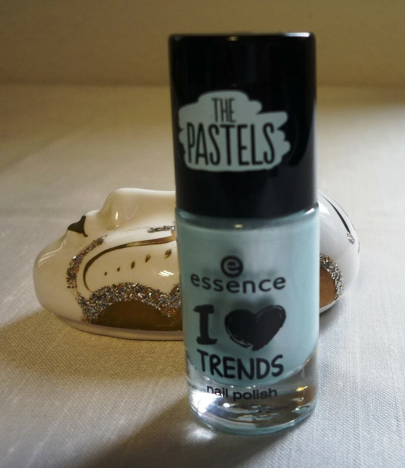 Essence Nagellack "I Love Trends" The Pastels ~ 07 bubble bath NEU UNBENUTZT