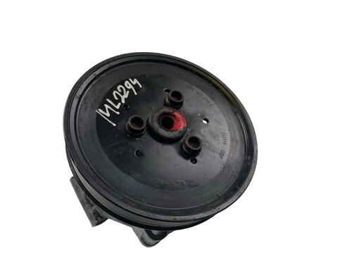 AUDI A6 4F2, C6 Servolenkungspumpe 4F0145155H 2011 34903422