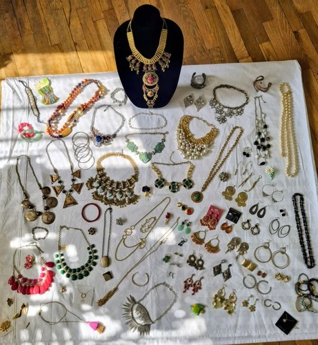 Huge LOT Of Vintage To Now Costume Statement Jewelry Necklaces Earrings Etc