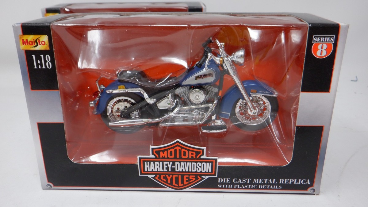 マイスト　Harley-Davidson Maisto Harley Davidson Motorcycles 1:18 Die-Cast [Series 8] Lot Of