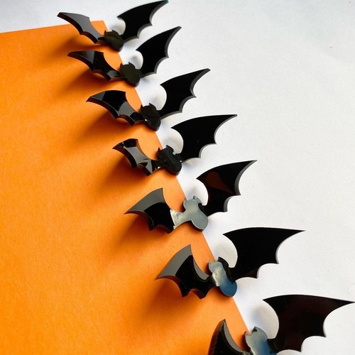 12pcs 3D Bats Halloween Cake Decoration Scary Props DIY Party Acrylic Decor - Picture 4 of 6