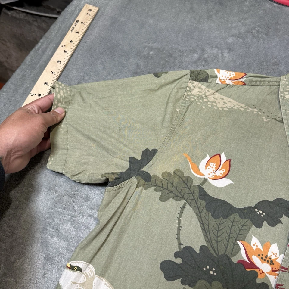 Camisa De Colección Y2K Unionbay Grulla y Loto Abotonada Para Hombres Talla M Desteñida al Sol Foto 3 de 4