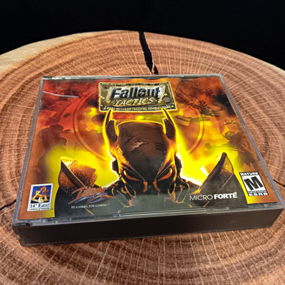 Fallout Tactics : Brotherhood of Steel Interplay PC GAME 3 Disc's & Jewel Case