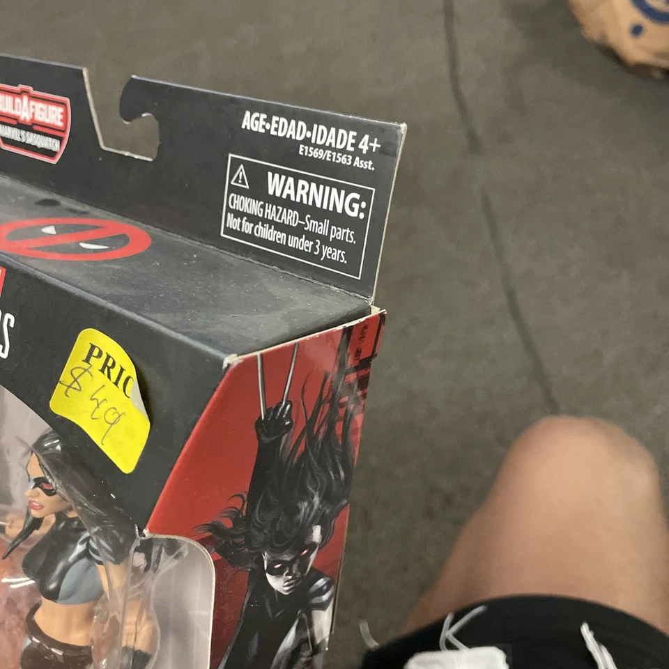 "Figura de acción Marvel Legends Deadpool Sasquatch serie BAF: X-23 6"" nueva" Foto 2 de 4