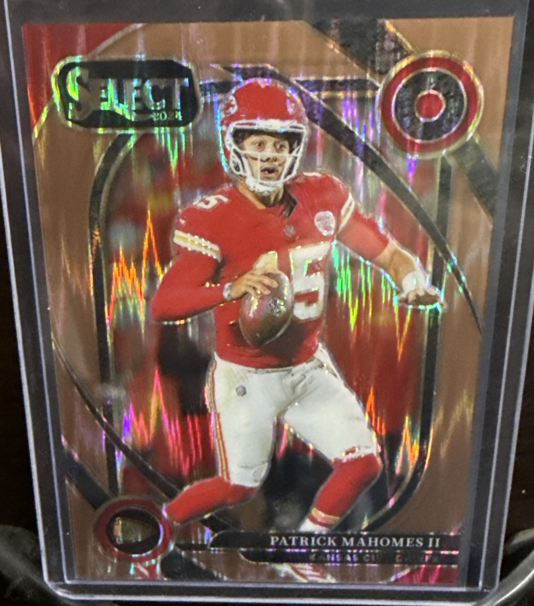 2024 Panini Select - Club Level Patrick Mahomes II #223 Copper Shock Prizm /299