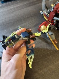 LEGO NINJAGO: Ronin R.E.X. (70735) Missing some pieces