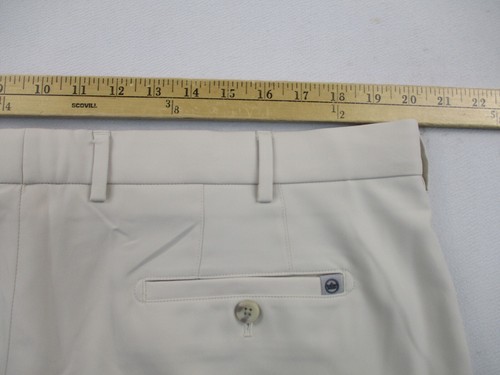Pantaloncini sportivi Peter Millar Crown uomo 40 beige golf performance chino elasticizzati - Foto 4 di 10