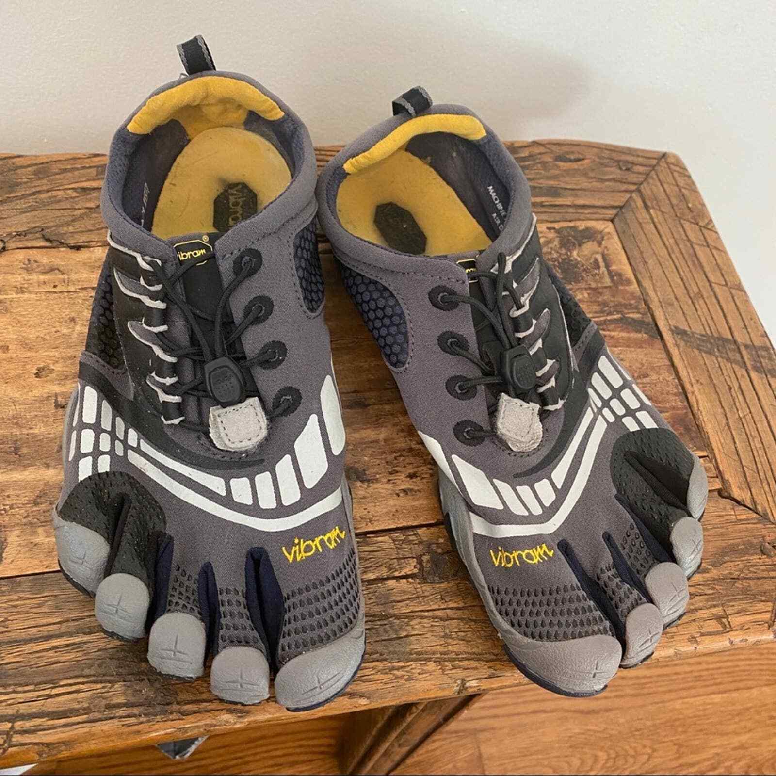 vibram fivefingers 42