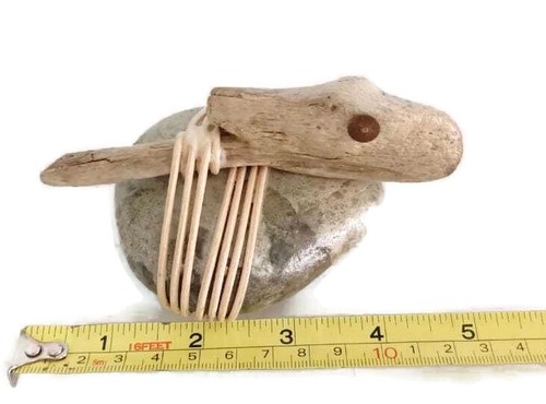 Purkidiska Design sculptural Carved Floating driftwood wood & Stones Black Sea  - Bild 4 von 8