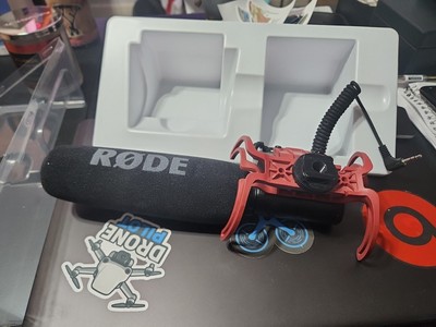 Rode VideoMic with Rycote Lyre Suspension System - SKU#1942442