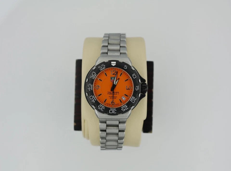 Часы Tag Heuer WAC1213.BA0851 среднего размера Formula 1 оранжевые серебристые черные мужские женские - Изображение 4 из 4