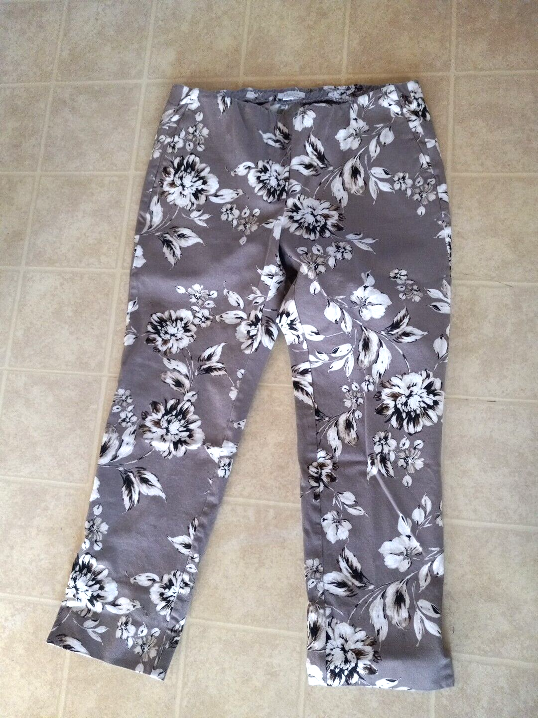 J Jill Pants Womens 6 Premium Bi Stretch Brown Floral Mid Rise Ankle 30X23
